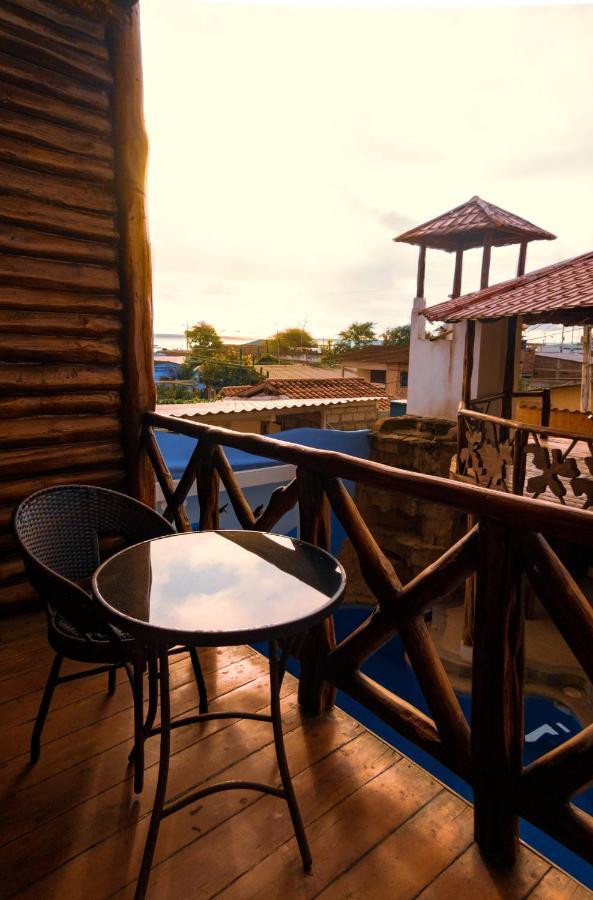 Hostal Poseidon Puerto Cayo Esterno foto