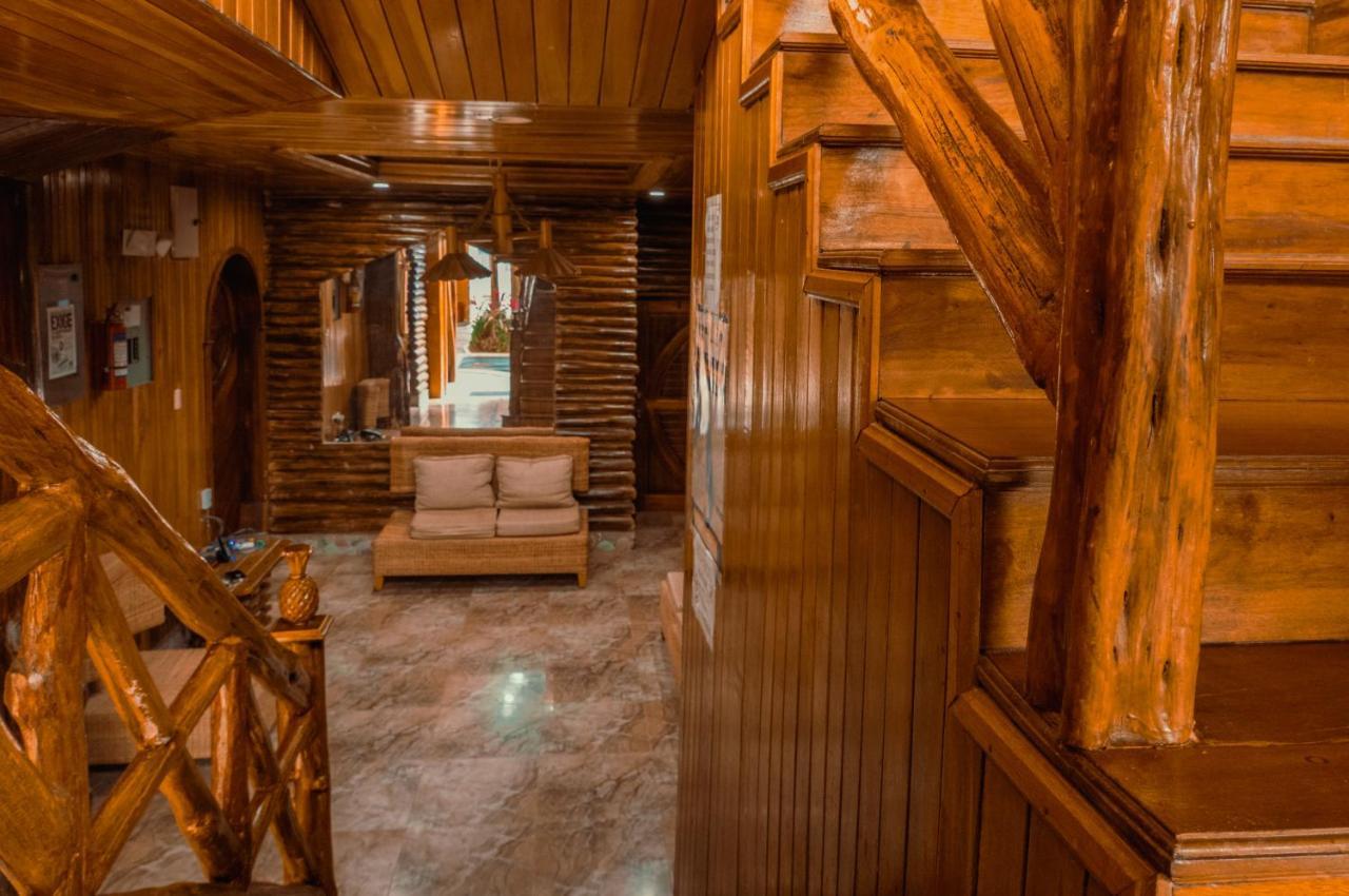 Hostal Poseidon Puerto Cayo Esterno foto