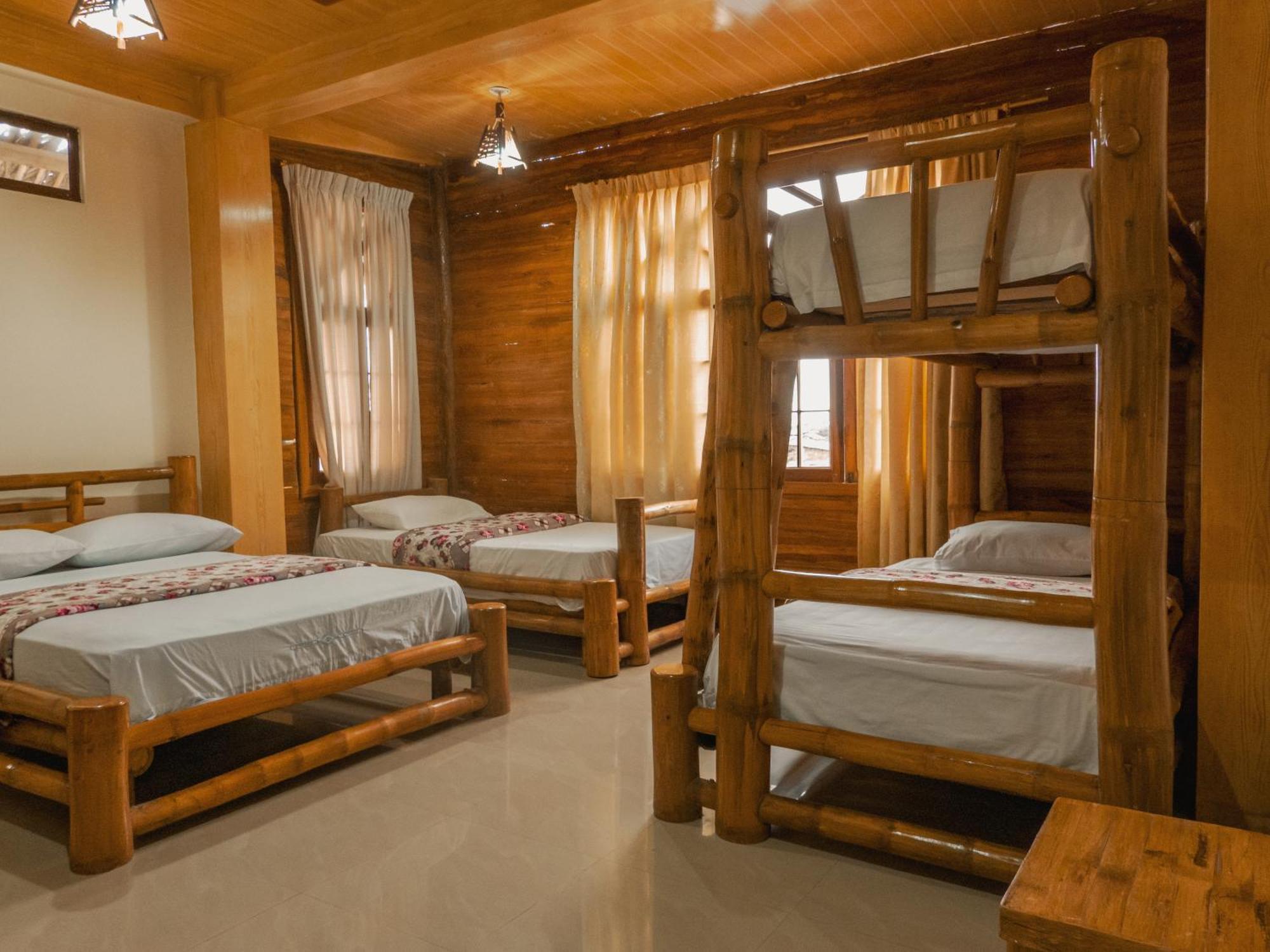 Hostal Poseidon Puerto Cayo Esterno foto