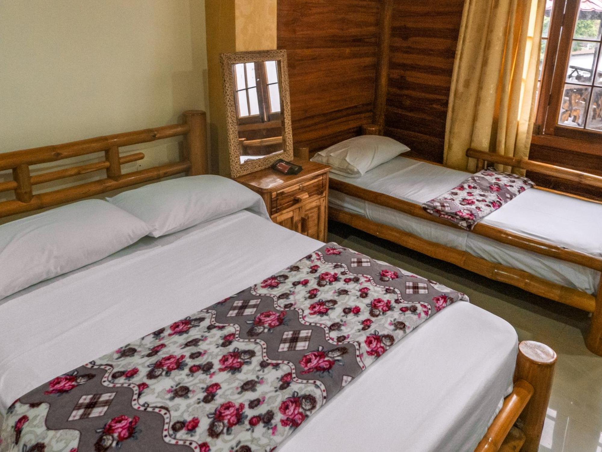 Hostal Poseidon Puerto Cayo Esterno foto